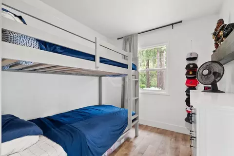 Bedroom - 4000 Glen Haven Rd, Soquel, CA 95073 photo 5 of 7