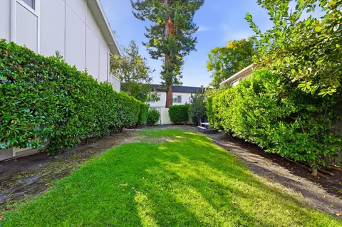 Exterior - 114 Granada Dr, Mountain View, CA 94043 photo 9 of 31