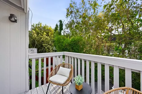 Exterior - 114 Granada Dr, Mountain View, CA 94043 photo 11 of 31