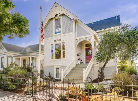 1051 Harrison St, Santa Clara, CA 95050