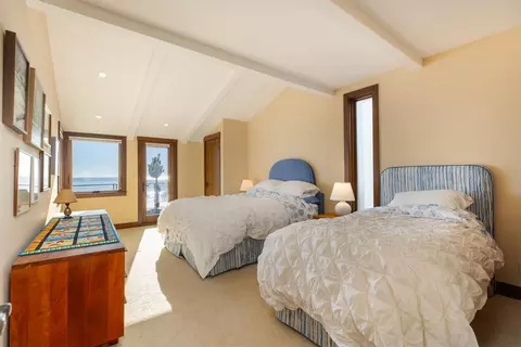 Bedroom - 10 Potbelly Beach Rd, Aptos, CA 95003 photo 1 of 6