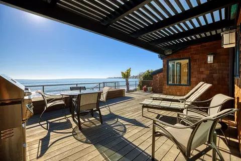 Exterior - 10 Potbelly Beach Rd, Aptos, CA 95003 photo 5 of 6