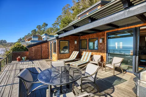 Exterior - 10 Potbelly Beach Rd, Aptos, CA 95003 photo 4 of 6