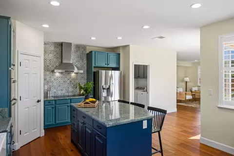 Kitchen - 4305 Peninsula Point Dr, Seaside, CA 93955 photo 3 of 3