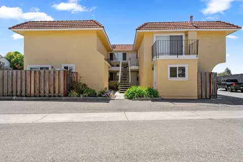 3330 Cabrillo Ave, Santa Clara, CA 95051
