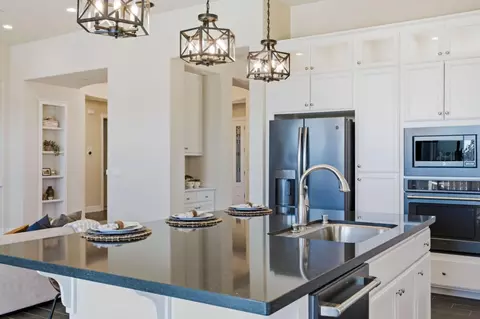 Kitchen - 1436 Freestone Rd, Manteca, CA 95337 photo 5 of 7