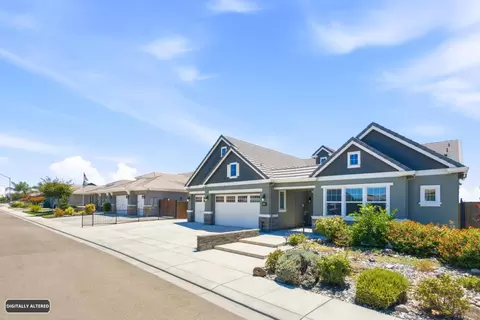 Exterior - 1436 Freestone Rd, Manteca, CA 95337 photo 6 of 7