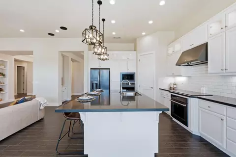 Kitchen - 1436 Freestone Rd, Manteca, CA 95337 photo 3 of 7