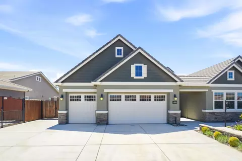 Exterior - 1436 Freestone Rd, Manteca, CA 95337 photo 5 of 7