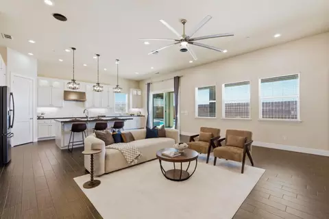 Living - 1436 Freestone Rd, Manteca, CA 95337 photo 1 of 4