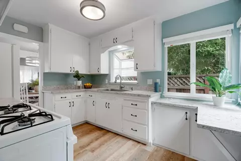 Kitchen - 709 Gilroy Dr, Capitola, CA 95010 photo 1 of 5