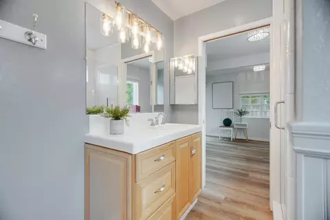 Bath - 709 Gilroy Dr, Capitola, CA 95010 photo 1 of 5