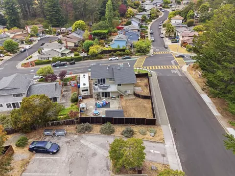 View/Area - 836 Oddstad Blvd, Pacifica, CA 94044 photo 4 of 10