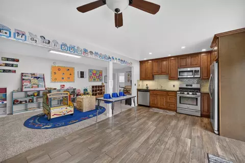 Kitchen - 836 Oddstad Blvd, Pacifica, CA 94044 photo 1 of 9