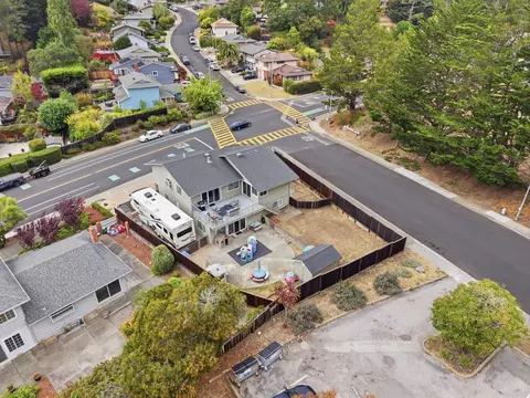 View/Area - 836 Oddstad Blvd, Pacifica, CA 94044 photo 10 of 10