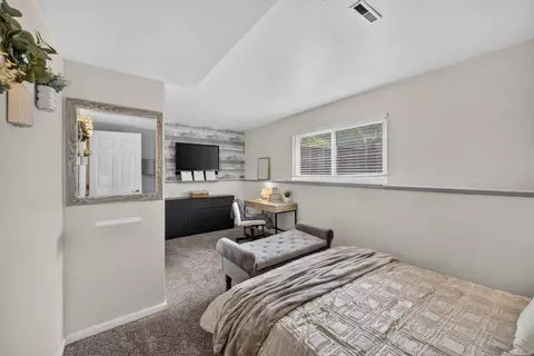 Bedroom - 836 Oddstad Blvd, Pacifica, CA 94044 photo 8 of 8