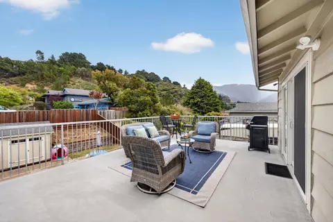 Exterior - 836 Oddstad Blvd, Pacifica, CA 94044 photo 3 of 11