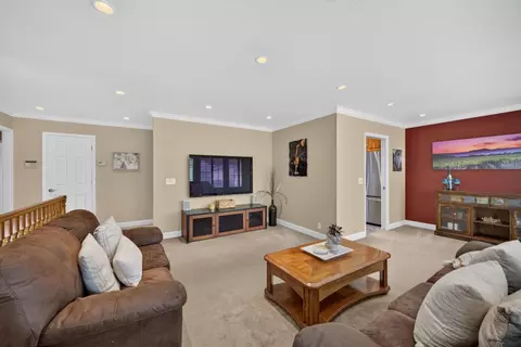 Living - 836 Oddstad Blvd, Pacifica, CA 94044 photo 3 of 5