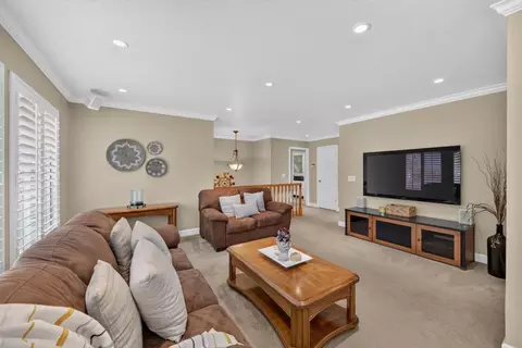 Living - 836 Oddstad Blvd, Pacifica, CA 94044 photo 5 of 5