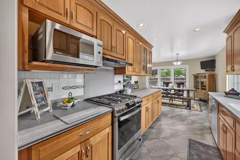 Kitchen - 836 Oddstad Blvd, Pacifica, CA 94044 photo 2 of 9