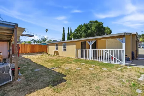 Exterior - 1578 Magazine St, Vallejo, CA 94591 photo 5 of 6