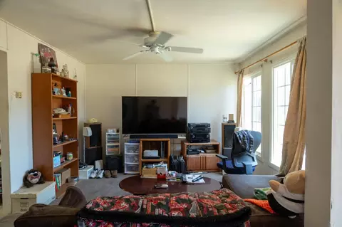 Living - 11705 Foothill Ave, Gilroy, CA 95020 photo 6 of 8