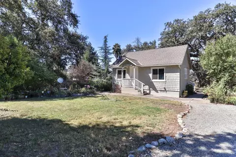 Exterior - 11705 Foothill Ave, Gilroy, CA 95020 photo 6 of 42