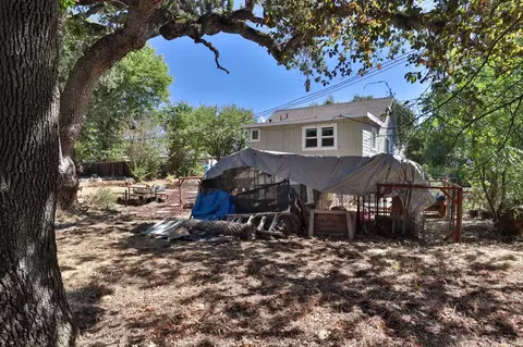 Exterior - 11705 Foothill Ave, Gilroy, CA 95020 photo 11 of 42