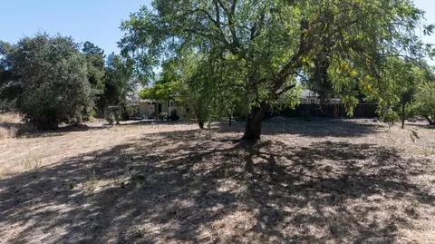 Exterior - 11705 Foothill Ave, Gilroy, CA 95020 photo 29 of 42