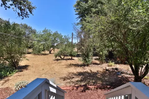 Exterior - 11705 Foothill Ave, Gilroy, CA 95020 photo 13 of 42