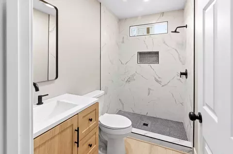 Bath - 86 Blake Ave, Corralitos, CA 95076 photo 1 of 4
