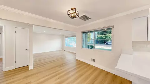 Living - 100 Pedras Rd, Turlock, CA 95382 photo 4 of 11