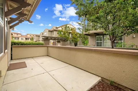 Exterior - 5300 Fioli Loop, San Ramon, CA 94582 photo 4 of 7