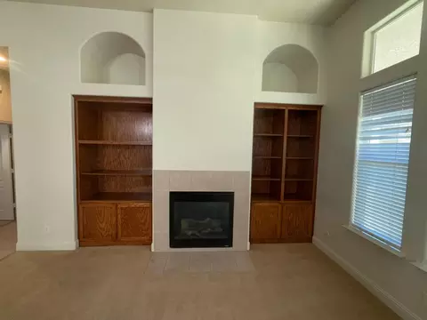 Living - 2672 Wrenwood Ave, Clovis, CA 93611 photo 3 of 3