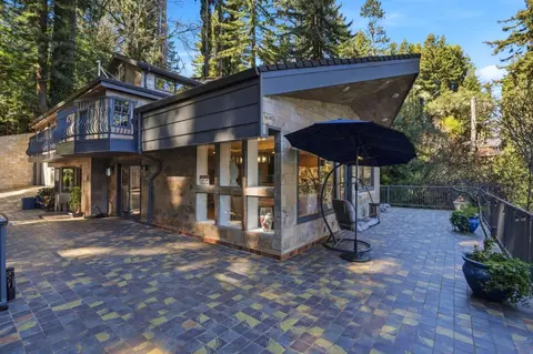 Exterior - 26 Big Tree Rd, Woodside, CA 94062 photo 5 of 6