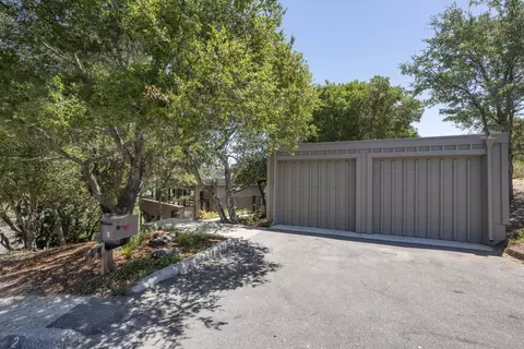 2 Franciscan Rdg, Portola Valley, CA 94028