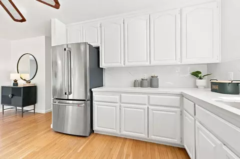 Kitchen - 1284 Encina Dr, Millbrae, CA 94030 photo 3 of 5