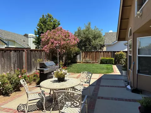 1 Meredith Cir, Salinas, CA 93906 photo 9