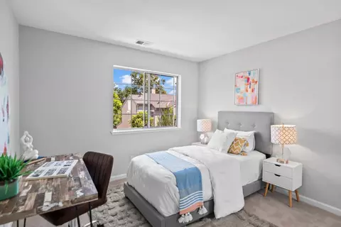 Bedroom - 897 Markham Ter, Sunnyvale, CA 94086 photo 3 of 5
