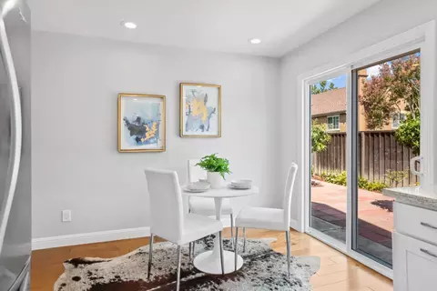 Dining - 897 Markham Ter, Sunnyvale, CA 94086 photo 2 of 2