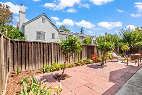 Exterior - 897 Markham Ter, Sunnyvale, CA 94086 photo 4 of 6