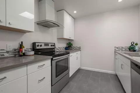 Kitchen - 6401 Bollinger Rd, Cupertino, CA 95014 photo 5 of 5
