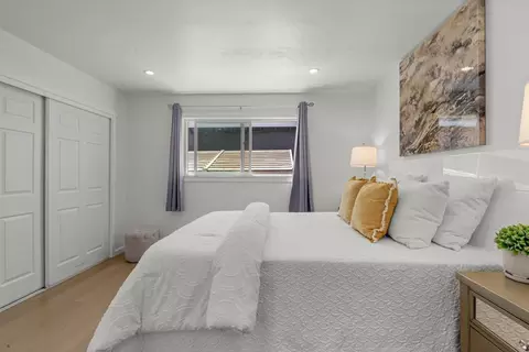 Bedroom - 6401 Bollinger Rd, Cupertino, CA 95014 photo 5 of 10