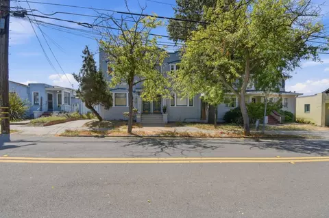 Exterior - 2224 Derby St, Berkeley, CA 94705 photo 3 of 4
