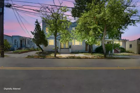 Exterior - 2224 Derby St, Berkeley, CA 94705 photo 2 of 4
