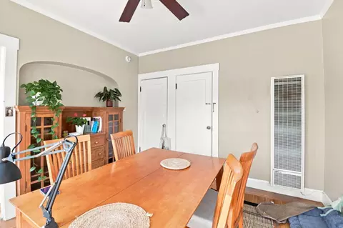 Dining - 2224 Derby St, Berkeley, CA 94705 photo 4 of 5