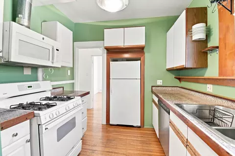 Kitchen - 2224 Derby St, Berkeley, CA 94705 photo 5 of 8