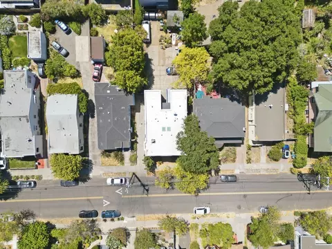 View/Area - 2224 Derby St, Berkeley, CA 94705 photo 3 of 5