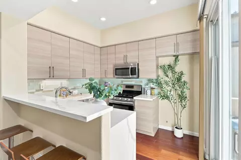 Kitchen - 886 Fascination Pl, Milpitas, CA 95035 photo 1 of 3