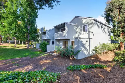 Exterior - 131 Ortega Ave, Mountain View, CA 94040 photo 5 of 14